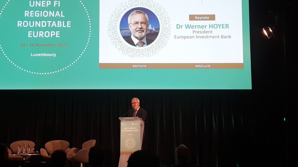 RudigerSenft's tweet photo. "The green bond market just surpassed the 800 billion Euro threshold. But there is still room for improvememt looking at the global green bond market of 100 trillion Euro", says Dr. Werner Hoyer, president of @EIB
#greenbond
#RRT2019 @UNEP_FI #BSFlux2019 #UNPRB https://t.co/tVLzqBdyJu