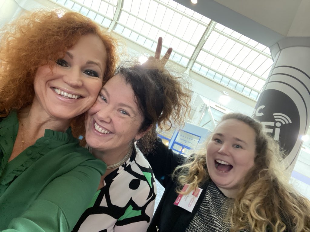 HalsallKatya's tweet photo. @Premex_Nursey for recommending me to your customers as your Expert! Carol, you are great 👍 👍👍 #LeadingByExample conference @PremexGroup
#VocRehabUK #injury #PersonalInjury #vocrehab #PI #ClinNeg #ExpertVocRehab #defendantexpert #JSE #partyexpert
W: https://t.co/JyEkkFUHI6 https://t.co/iyMuv7Ci0u