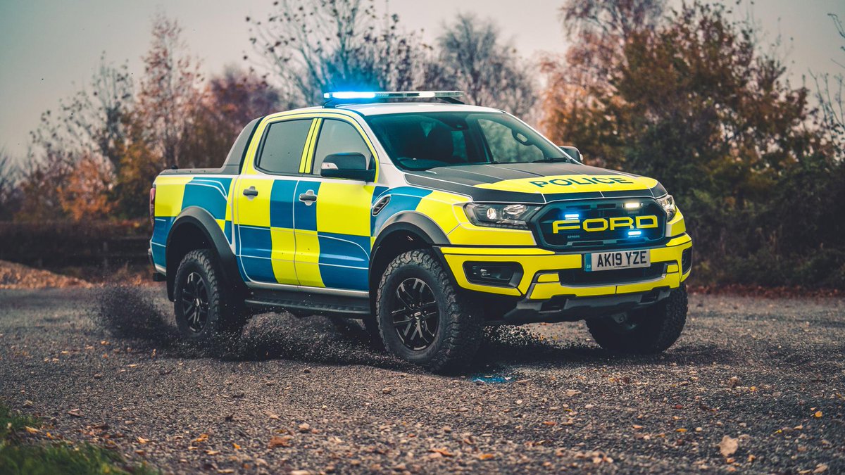 Falde sammen undergrundsbane skive Top Gear on Twitter: "Welsh Police have got a Ford Ranger Raptor. Yup,  South Wales Police aren't messing about https://t.co/jVakkPvmHH @swpolice  https://t.co/LSupFr7FGF" / Twitter