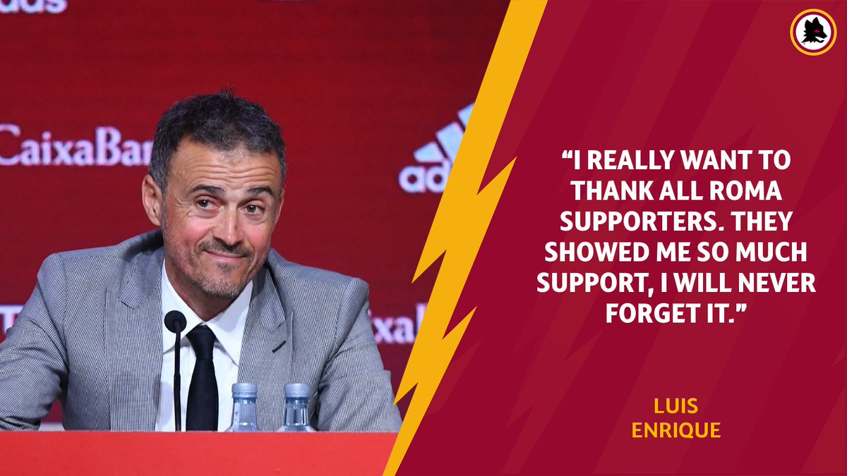 ASRomaEN's tweet photo. Football is family 💛❤️
 
#ASRoma @LUISENRIQUE21 https://t.co/Mt7fZyJohd
