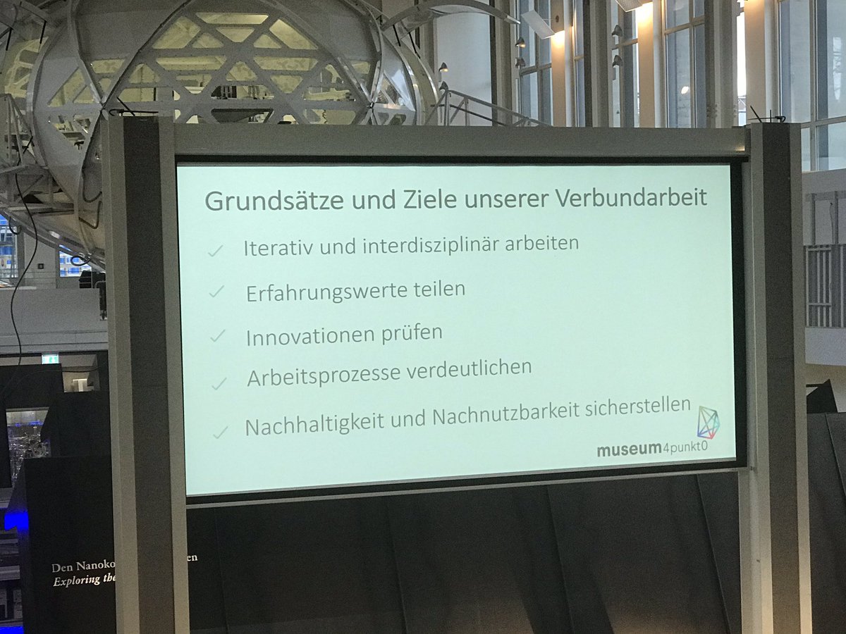 cvila_museum's tweet photo. Wichtig: Gemeinsames Verständnis und Austausch! Sowie Freiraum für Experimente! @museum4punkt0 #TrialandError #Museum #digSmus #MuseumNetwork #ddo19 https://t.co/qw7MT2pKZ3