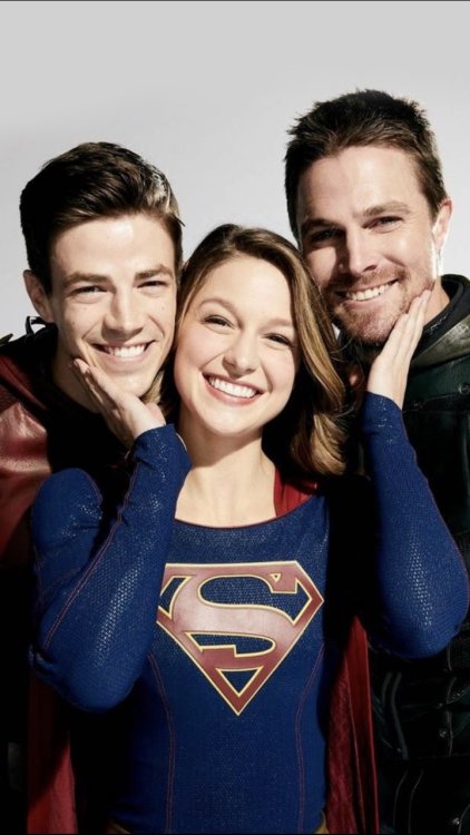 I'm gonna tell my kids Supergirl is real. #IStandWithMelissa