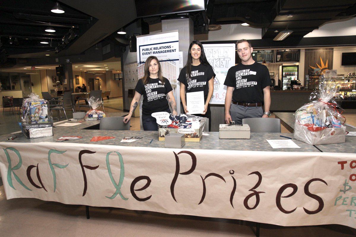 Congrats <a href="/loyalistpr/">Loyalist PR</a> who raised $1,673 for <a href="/unitedwayhpe/">United Way HPE</a> as part of their #DealsForADfference fundraiser. 🙌❤️#LocalLoveHPE