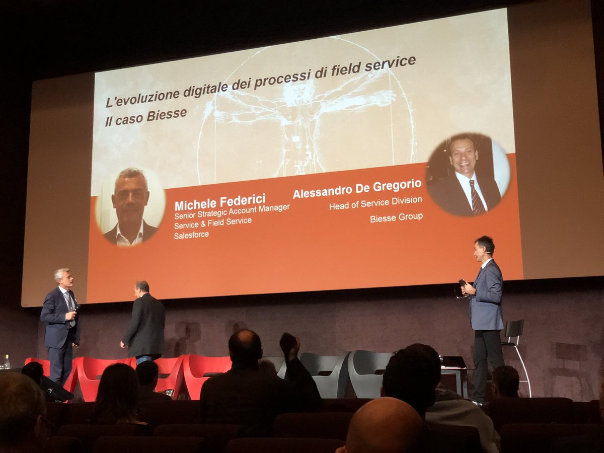 lucaben1n1's tweet image. . @mbellini3, giornalista e moderatore del Forum introduce la sessione del pomeriggio #asapforum e chiama sul palco Michele Federici di @salesforce e Alessandro De Gregorio di @biesse