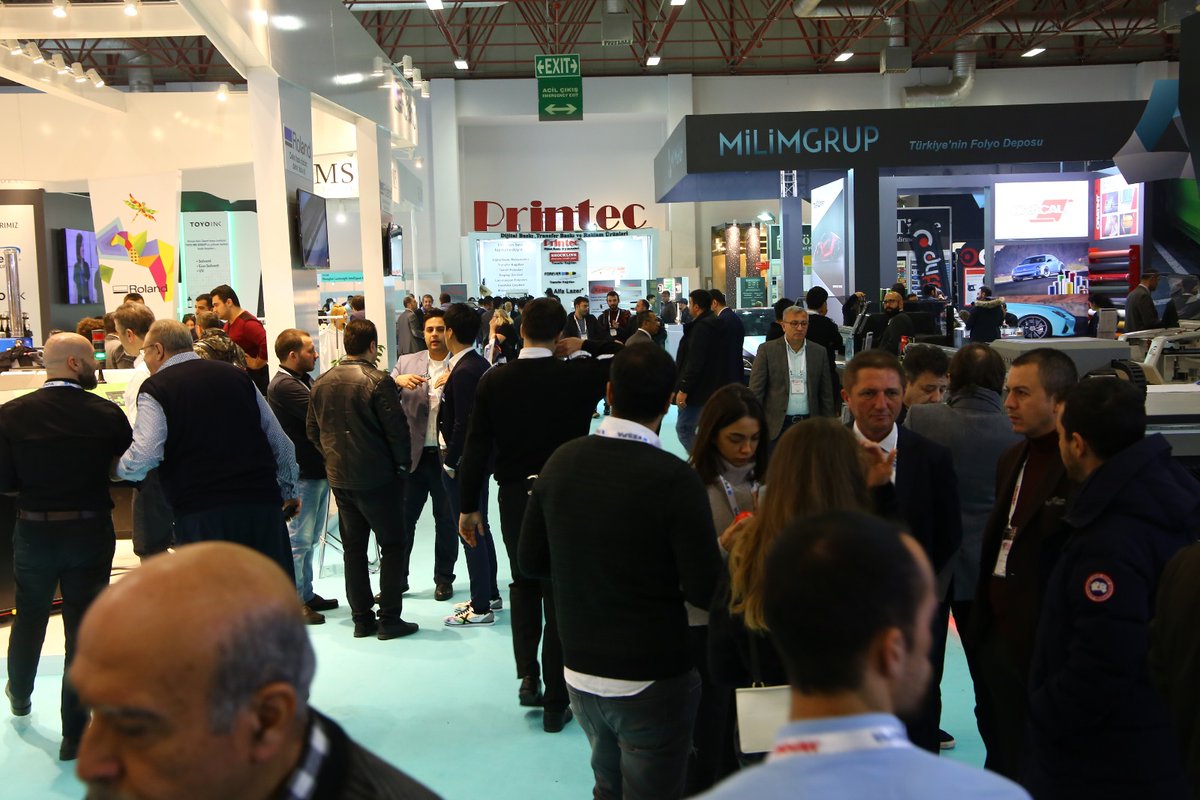 ARED_TR's tweet photo. FESPA Eurasia 2019’a son bir hafta kaldı!
Yeni fırsatlar yaratmaya ve potansiyelinizi keşfetmeye hazırsanız, 5 Aralık’ta, IFM İstanbul Fuar Merkezi’nde buluşalım.
#ARED #FESPA #fespaeurasia #genisformat #dijitalbaskı #printing #digitalprint https://t.co/uz5Qvz9vYi