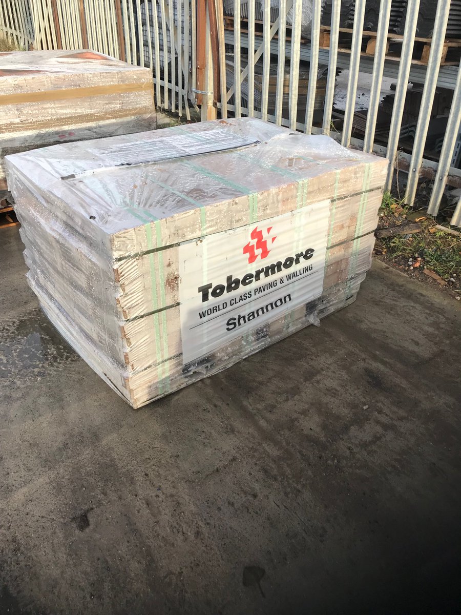 RTobermore's tweet photo. Thanks @jtdove #Marske branch for the hospitality this morning. Undertaking @Tobermore training 👍 Great to see everyone getting on board & learning about our amazing products. #Blockpaving #SecuraWalling #Patio #Drives #Landscapes #Efstop #Primetop #Teesside #NE https://t.co/z1ac4HbwxT