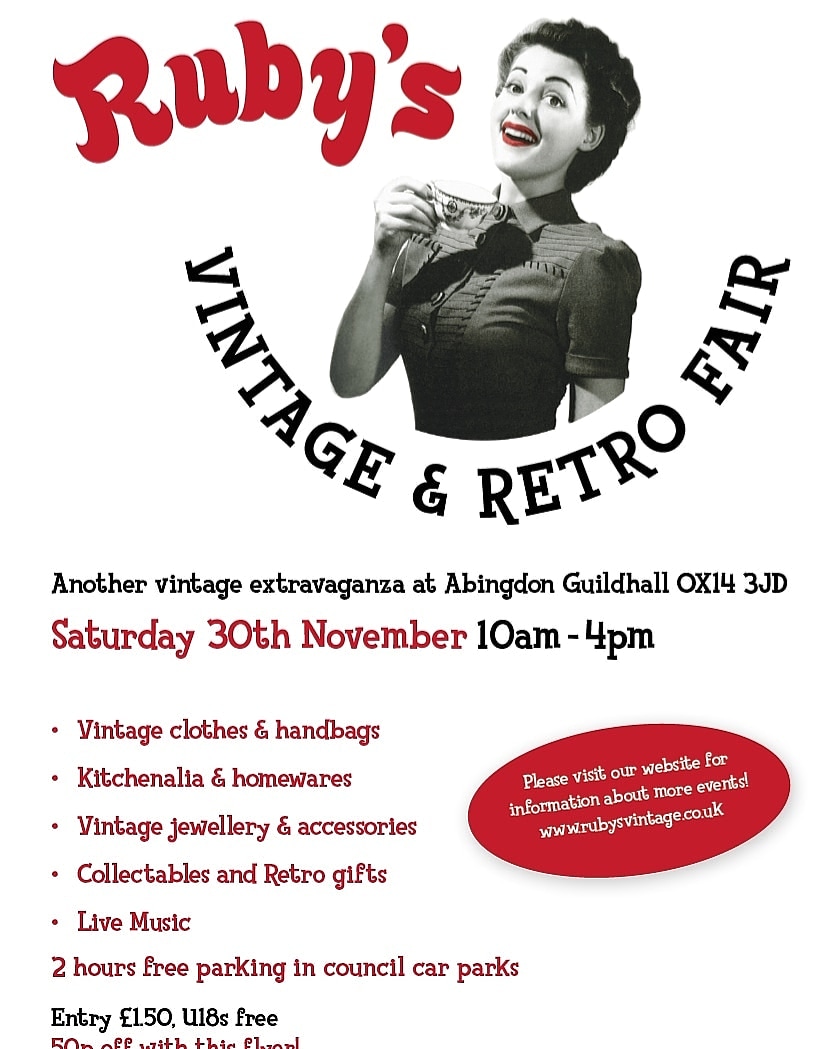 Show us this on your phone and get 50p off entry this Saturday #vintage #vintagefair #Rubys #rubysvintagefair #rubysvintagetreasures #abingdonguildhall #abingdon #guildhall #oxfordshire #sustainablefashion #Christmas #christmasextravaganza