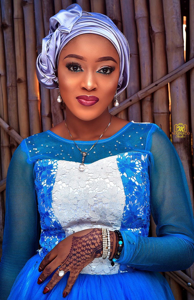📸  <a href="/MAINACOSTUDIOS/">mainacostudios</a> 
MAKEUP 💄 @Theglam_department
MODEL @Maryama_barwa