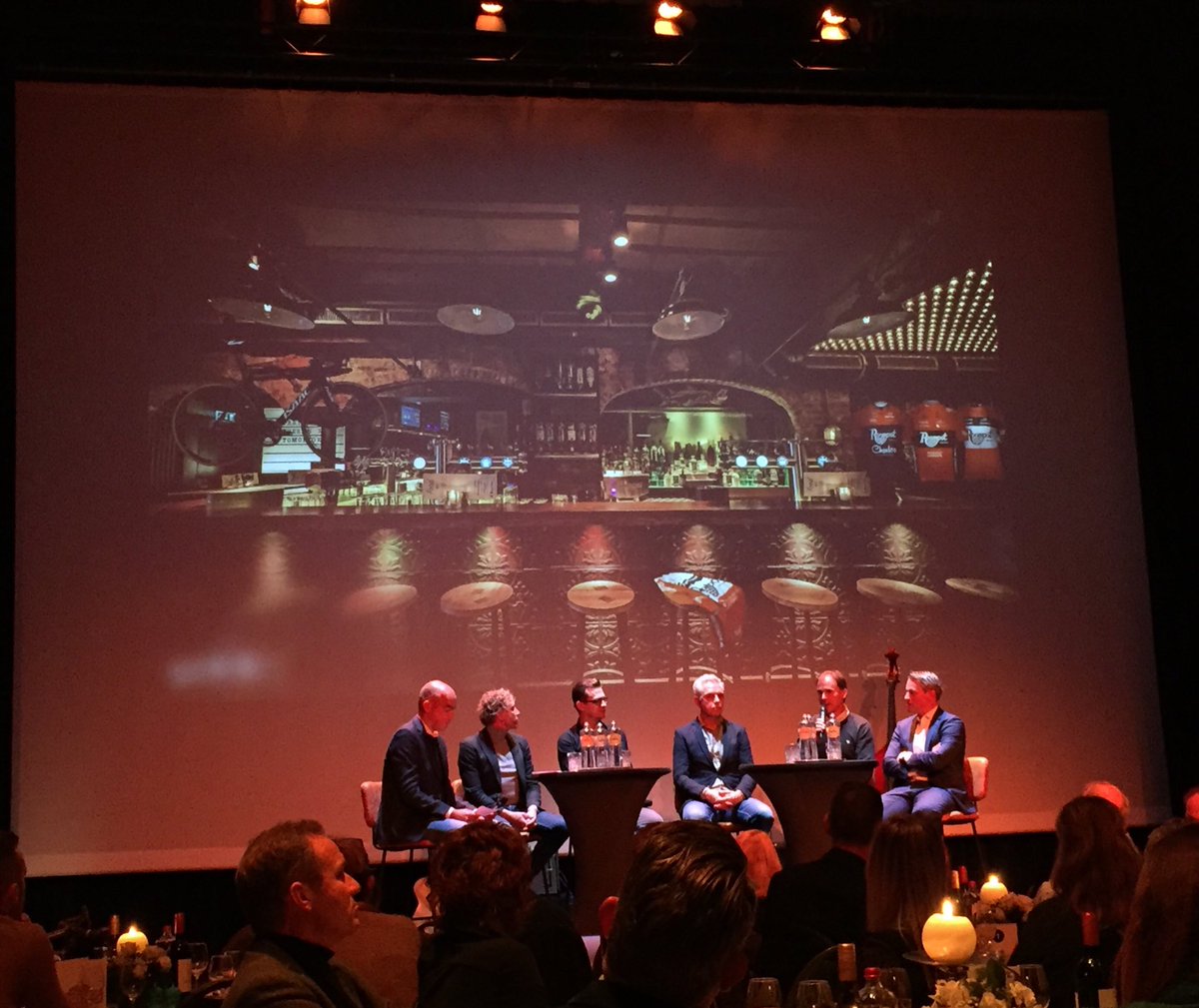 Wij zetten een fraaie punt achter een jongensboek dat helaas niet meer dan vijf hoofdstukken kreeg. Slotdiner ⁦<a href="/roompot_charles/">Roompot - Charles Cycling Team</a>⁩ in theater 'Het Plein' #Ridderkerk Thuiswedstrijdje