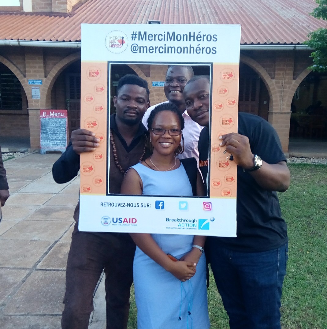 jasrpftogo's tweet photo. Lancement officiel de la Campagne #MerciMonHeros aujourd'hui à Agora Senghor Lomé. De nombreux jeunes ont honoré de leur présence ce lancement. Ensemble #BrisonsLesTabous @EmilienneAssama @ALLIANCEJASRPF @yamafrica @DIALLOMOCTAR07 @AnnePfitzer @atbeftogo https://t.co/QBjYKRVMSc