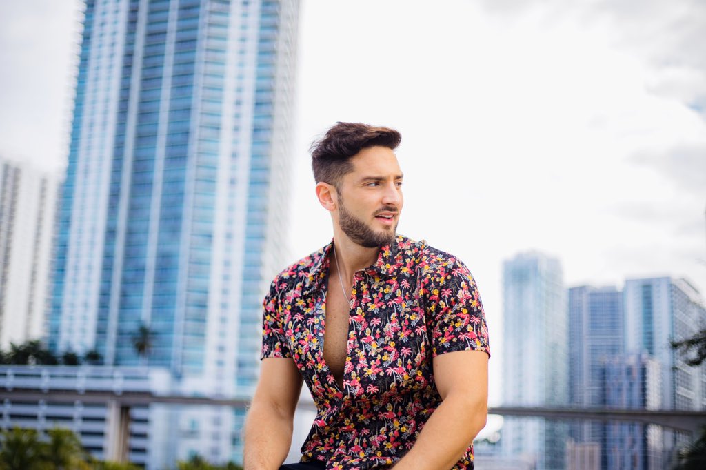 alanbrignone's tweet photo. New Style by @expressmen #ExpressPartner and #ExpressLife https://t.co/L7y8akMChu