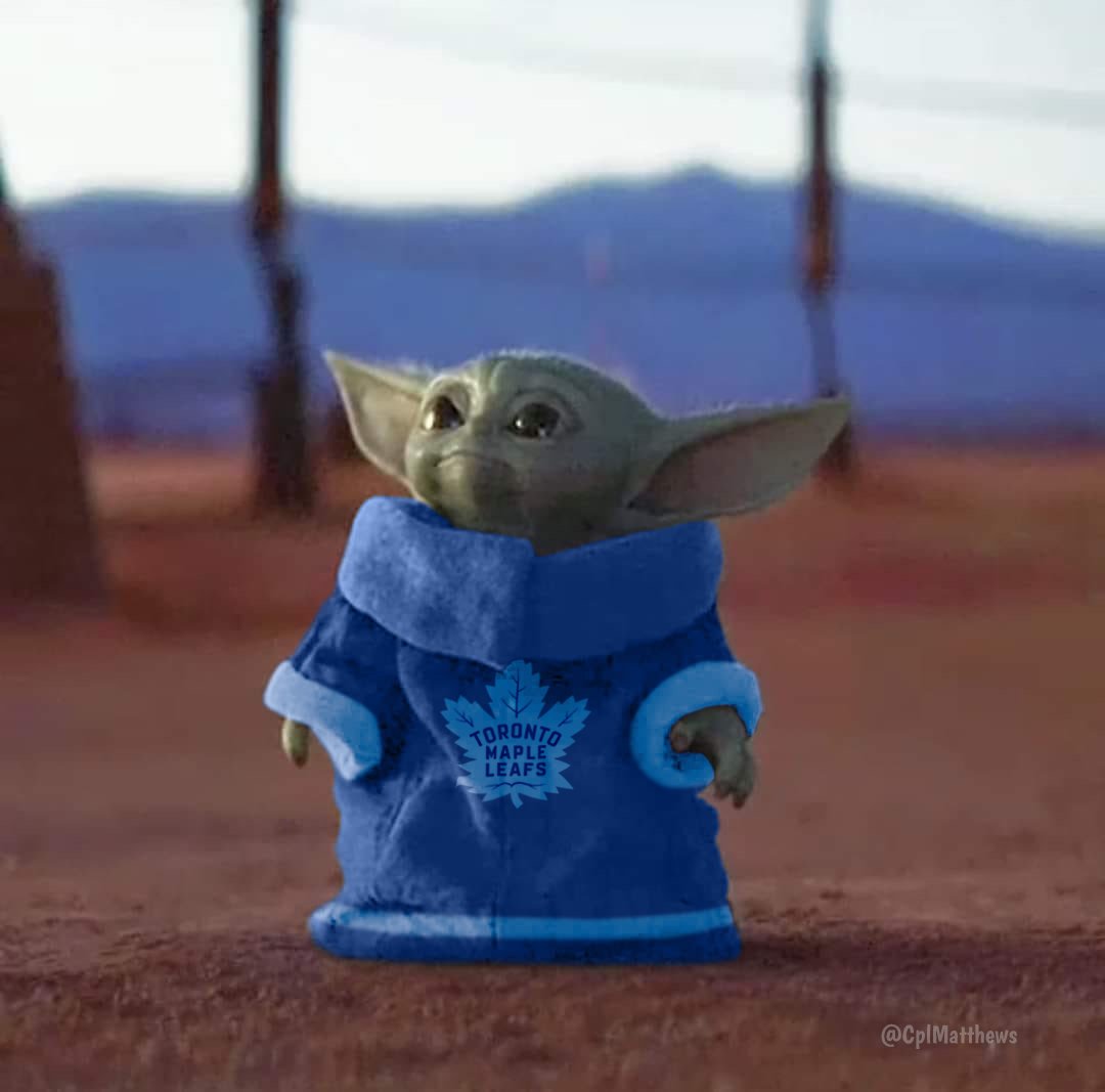 iamrileybutler's tweet photo. Live look at me watching the Leafs play like an actual hockey team under #ChiefKeefe #LeafsForever https://t.co/MITLzFOhfH