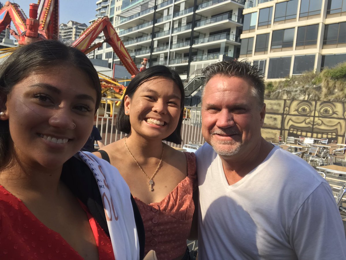 ibeancake's tweet photo. met sams ever so kind future father in law 😩🥺🥰 https://t.co/hmZxsvgjC1