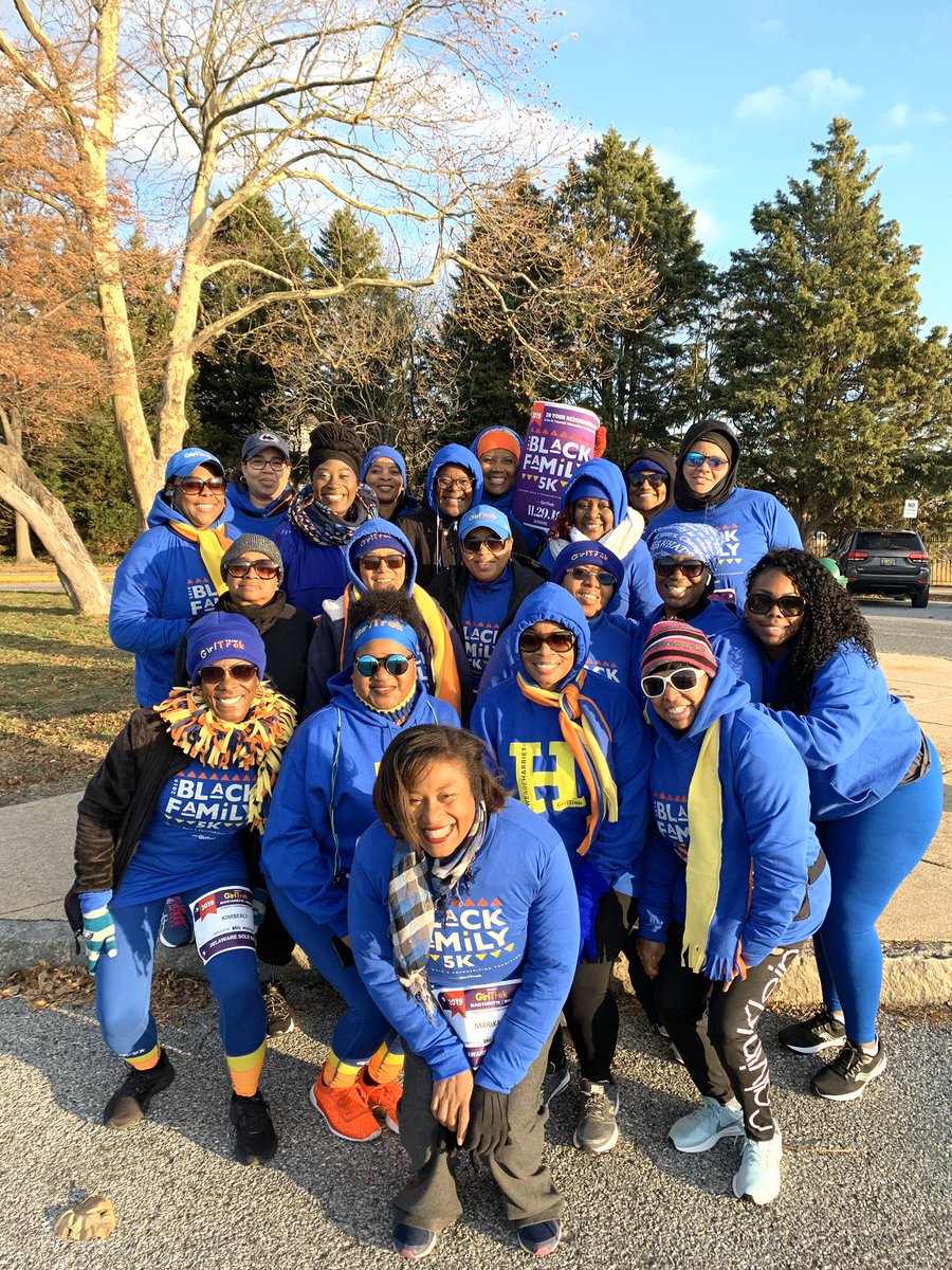 grbjohnson's tweet photo. We Are Harriet - Day 28 We started our Thanksgiving with a 5k at Battery Park.The wind was howling but that didn’t stop us for doing our Annual Black Family 5k.Thankful for the love and support we give to one another. #DelawareSoleSisters #BlackFamily5k #REI #OptOutside @GirlTrek https://t.co/LACqxZQkf9