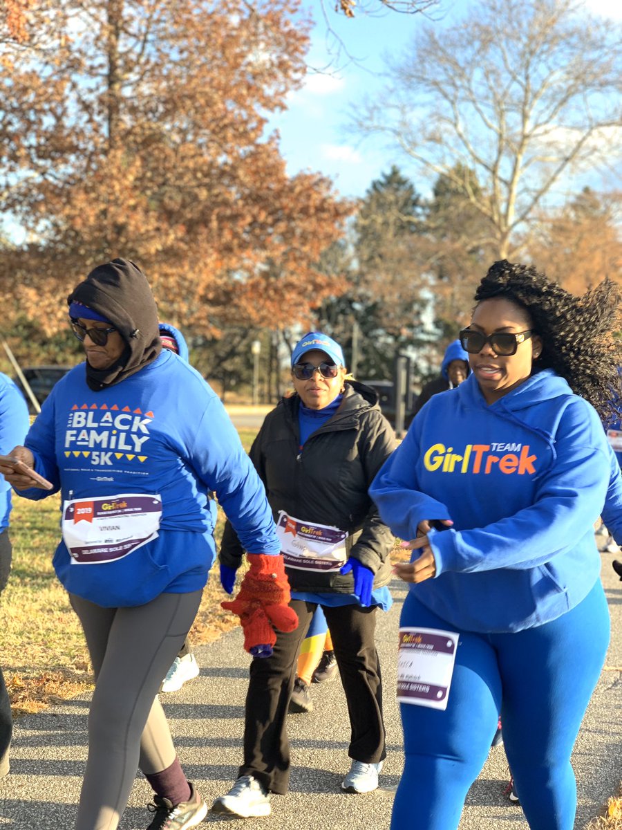 grbjohnson's tweet photo. We Are Harriet - Day 28 We started our Thanksgiving with a 5k at Battery Park.The wind was howling but that didn’t stop us for doing our Annual Black Family 5k.Thankful for the love and support we give to one another. #DelawareSoleSisters #BlackFamily5k #REI #OptOutside @GirlTrek https://t.co/LACqxZQkf9