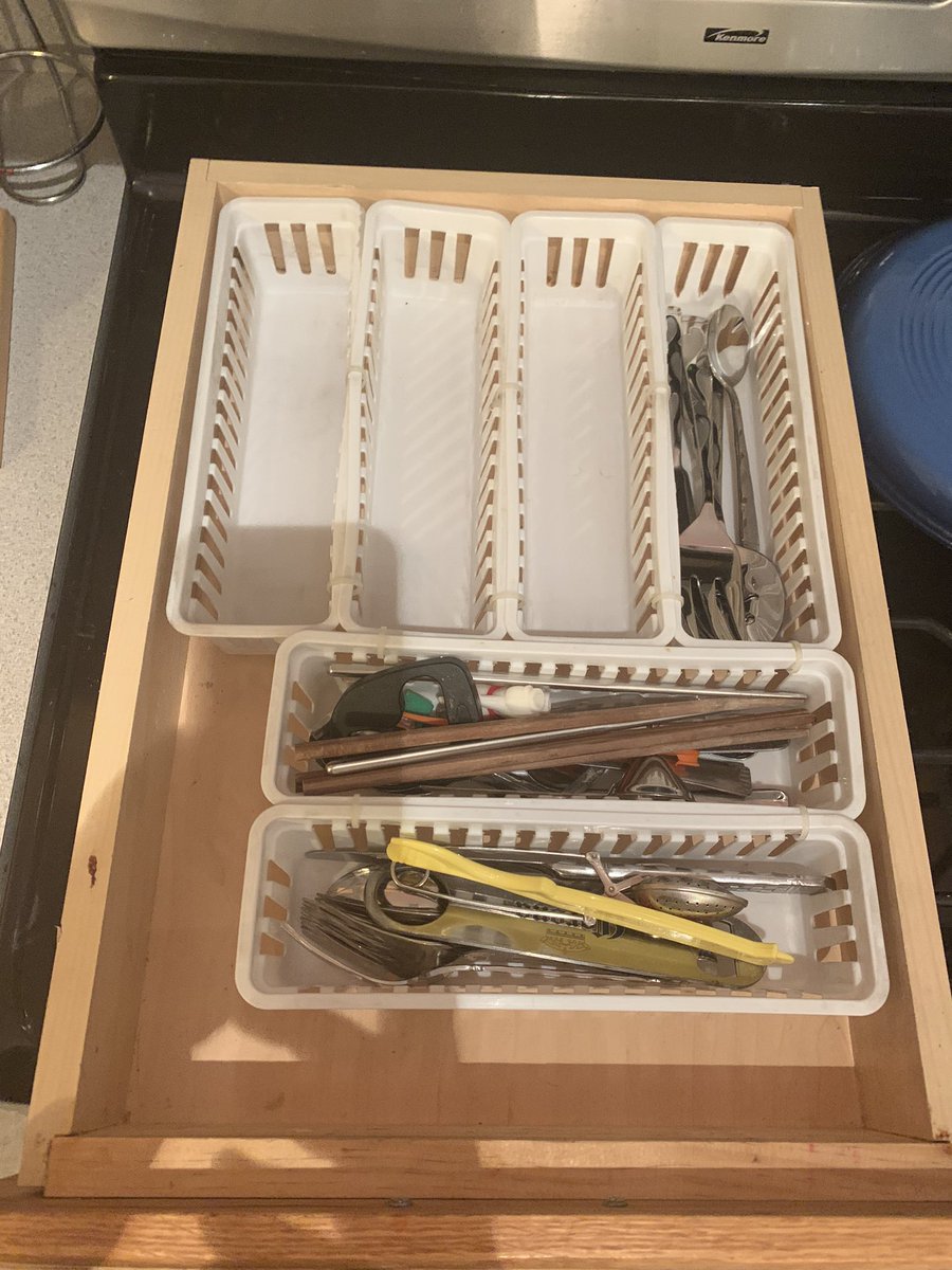 MCHRISP1's tweet image. This is still a work in progress, but here is the revamped kitchen drawer for utensils. You can already see how much room this redesign is saving. #PracticalPrinting #3DPrinting