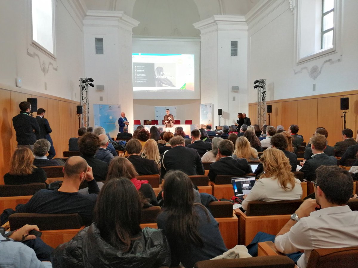 Terminata la sessione di #pitch per i 69 finalisti del #PNI2019.
16 idee nel settore #Cleantech_Energy
9 idee settore #ict
15 idee settore #industrial
21 idee settore #lifescience
In bocca al lupo!
<a href="/uni_ct/">Università Catania</a> <a href="/RosarioFaraci/">Rosario Faraci</a>
#Catania