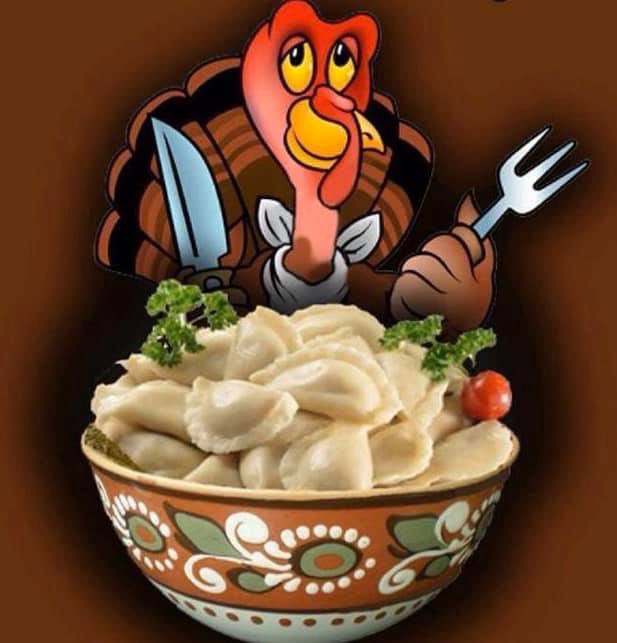 _OlgaHart's tweet photo. Happy Thanksgiving! Today, after dinner I begin making pierogies for a 🇺🇦 🇵🇱 🇺🇸 style Day after Thanksgiving Feast. Photo credit:  Facebook, where else? 😂 https://t.co/IsUWtFovTk