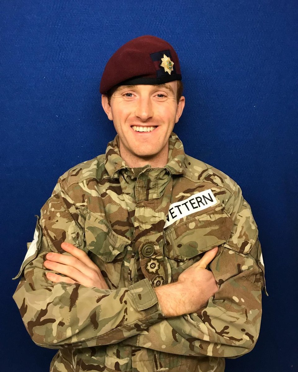 Irish guard beret Clearance