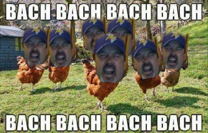 AngieBach3's tweet photo. Happy Thanksgiving Peeps!  🦃 #HappyThanksgiving #Thanksgiving #Thanksgiving2019 #Thankful #GiveThanks2019 #grateful https://t.co/6VTw0YpkKU