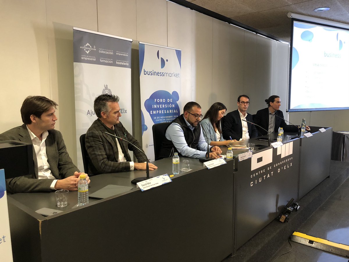 kmzerohub's tweet photo. Gracias #BMElche2019 por la invitación a participar contando nuestra experiencia en #corporateventuring y enhorabuena a las #startups participantes y las ganadoras (ambas de #foodtech) @boniafit  y @OscillumBiotech #BusinessMarket @businessmarket_ https://t.co/58mSKEtzgj