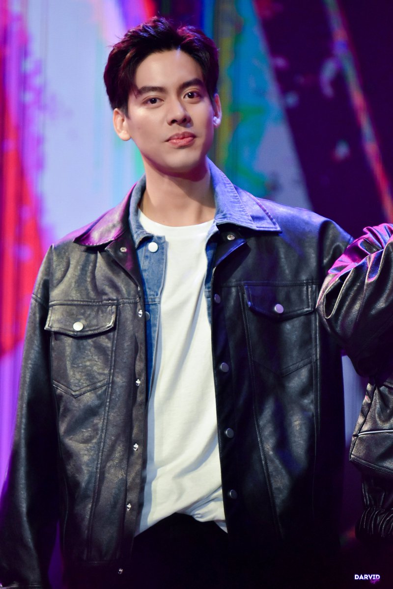 darvidlight's tweet image. 😘
#TaeDarvid
#เต้ติสชีวิตโลเทค
#superboyprojectweek10