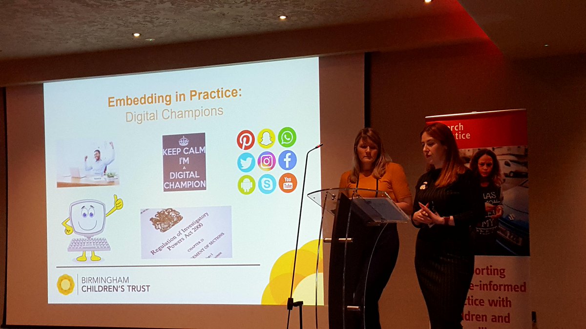 claudiamegele's tweet photo. .@lara_timms and @RachelNall2 have 5 digital strategic leads that are supporting the research engagement.... #Loam2019 There's still time to complete the survey... https://t.co/VCBtNWGuOm