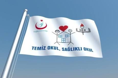 HurriyetIo's tweet photo. @edizsurucu @incirliovamem 
2015 yılından beri gururla dalgalandırdığımız "Beyaz Bayrak" ımızı yeniledik. Gururluyuz... https://t.co/8vDLabU1DS