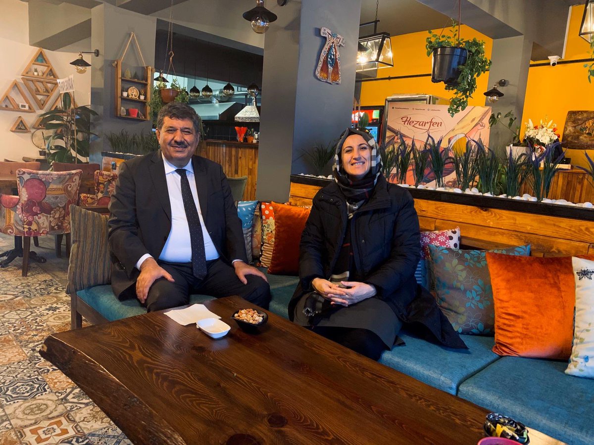 LysyrosXRPL's tweet photo. Çumra’da nezih bir mekan “Hezarfen”. Değerli Meslekdaşım Dilek Şen Özdemir @dileksenozdemir bu nezih mekanı eşi @fatihozde ile tasarlamışlar, emeklerine sağlık. Kendilerini ziyaret edip, sohbet ettik, hayırlı bol kazançlar diledik. https://t.co/qLD8mhg5PY