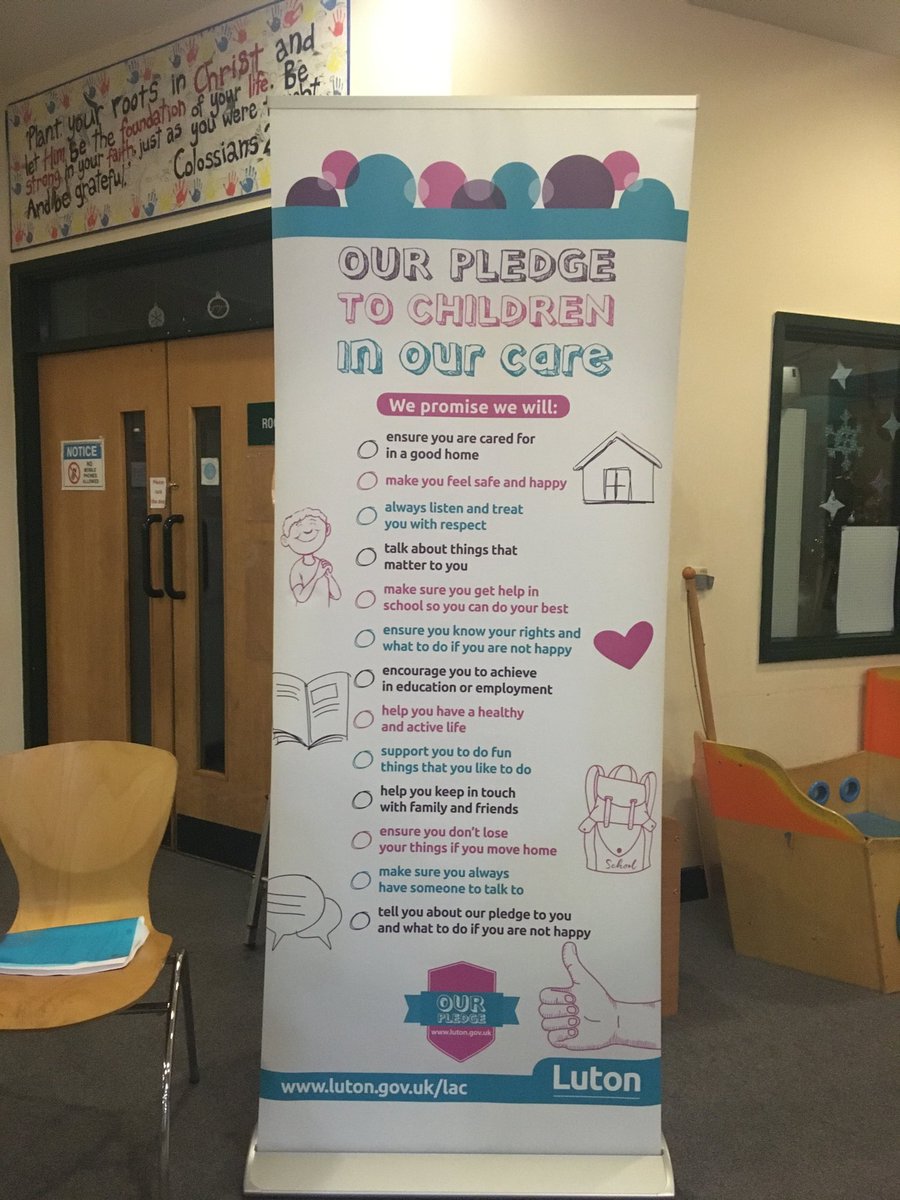 YP_Luton's tweet photo. Young People’s Panel are doing some Pledge consultation & recruitment for the Panel at the Barney Wild Awards #ChICC #YouthVoice https://t.co/1zFvTpjMaW
