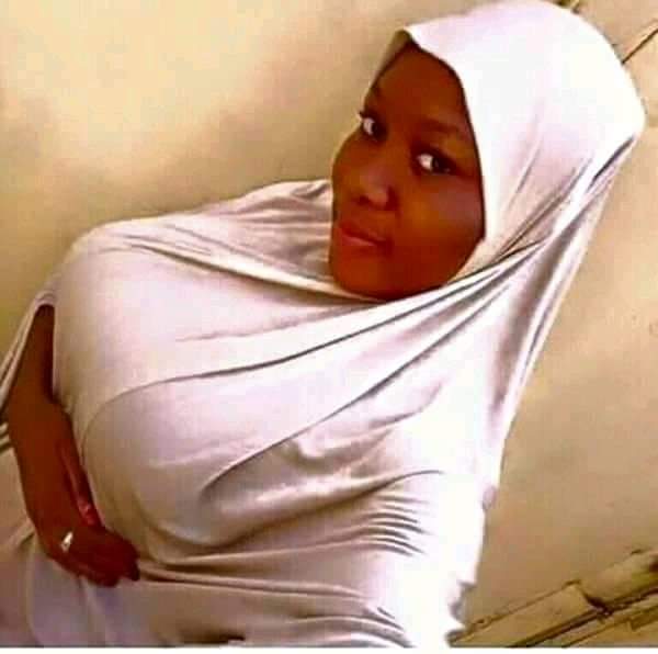 Merkel135's tweet image. 