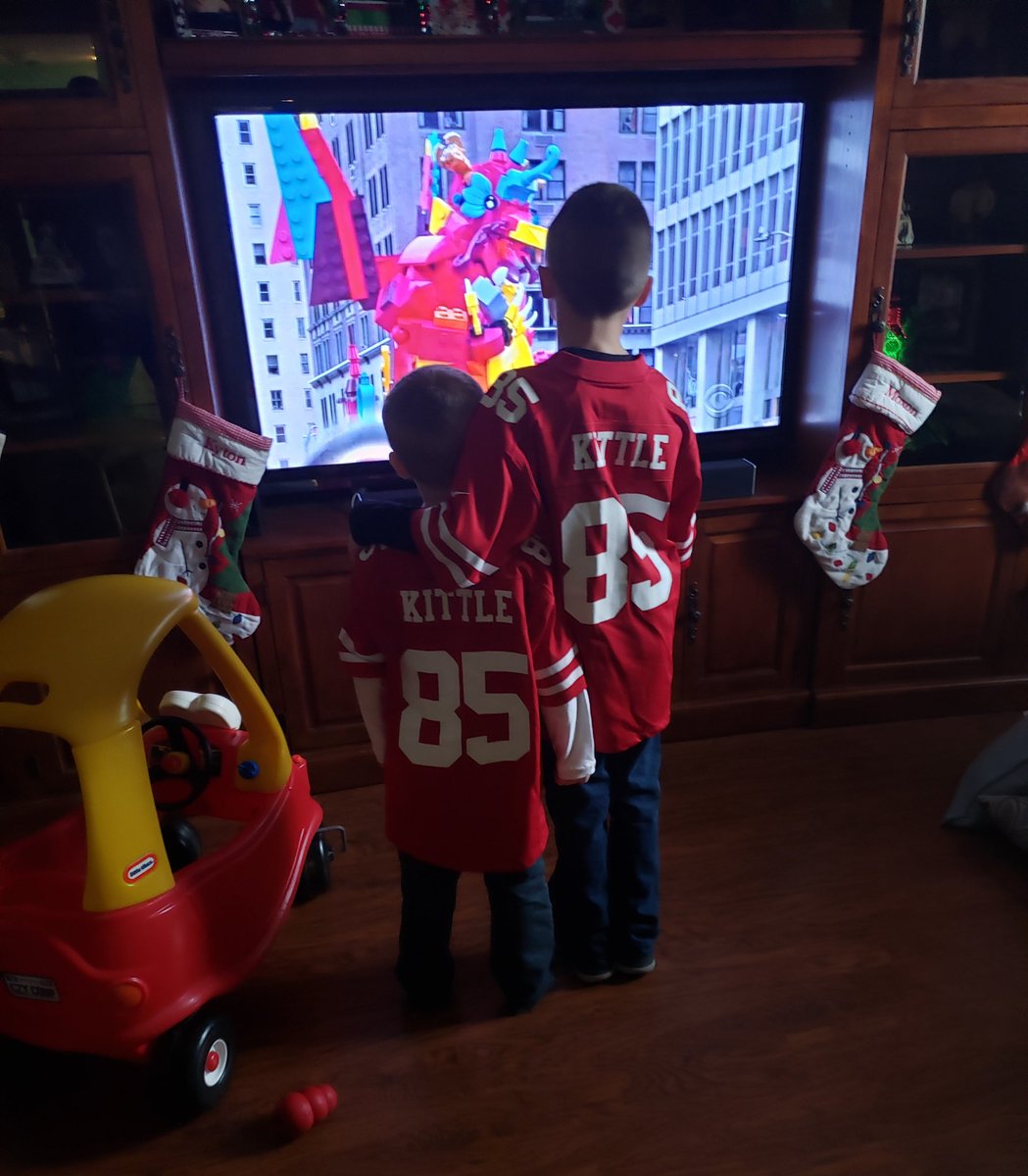 We smell what the 9ers are cookin'....it's a TURKEY!!! <a href="/gkittle46/">George Kittle</a>