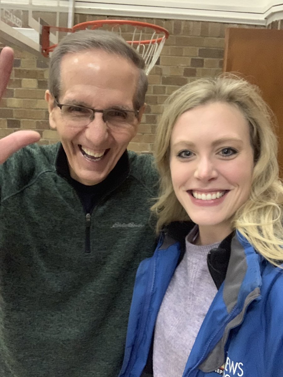 chelseastrub's tweet photo. The magic of Thanksgiving brings people together... Even when your working! Like past and present Luzerne County @WNEP reporters (Mark Davis) and cousins with #ThePolishConnection https://t.co/uJBkU0GGuR