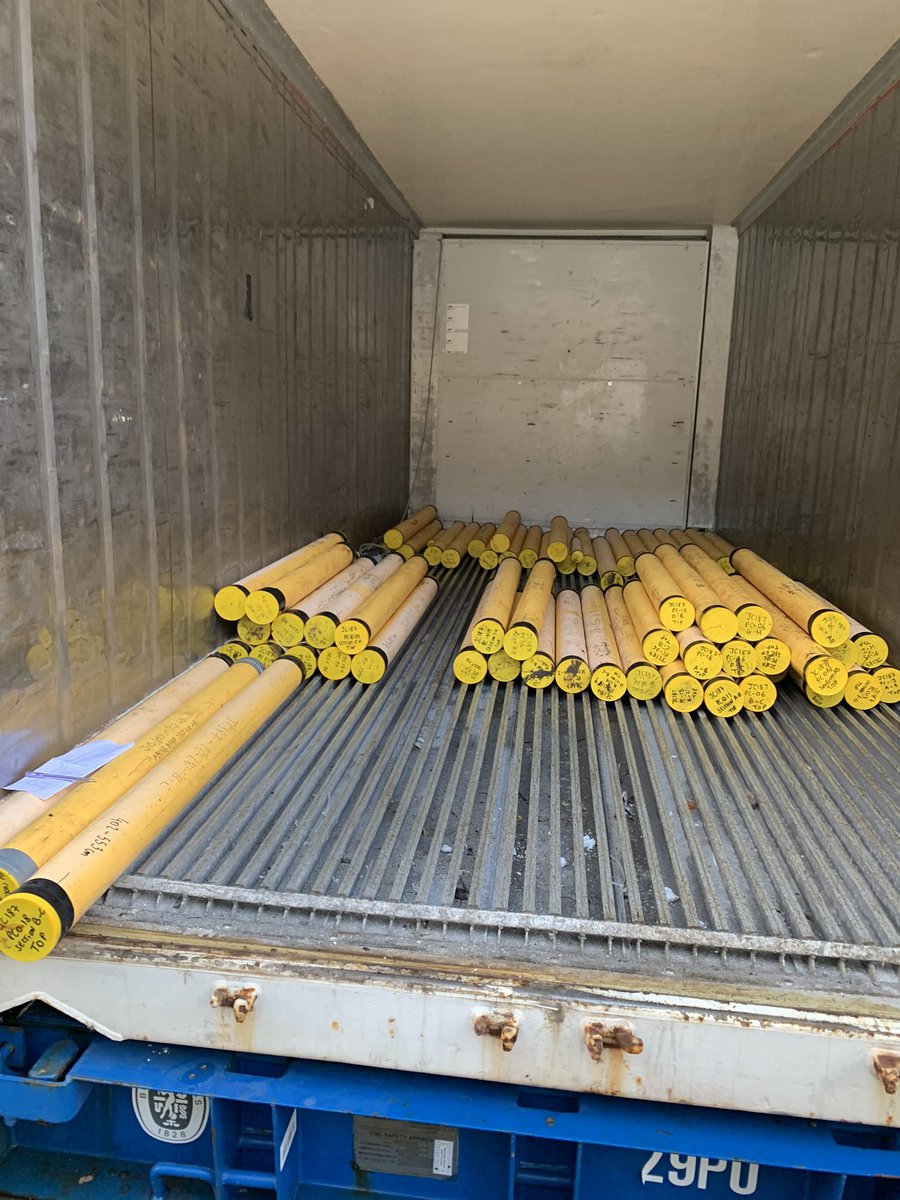 BOSCORF_NOC's tweet photo. This week we welcomed the coring efforts of #JC187 into BOSCORF, many thanks to @Sed_Meg for co-ordinating, now onto the mammoth task of logging all 180m! https://t.co/ZkWcDbsGmu