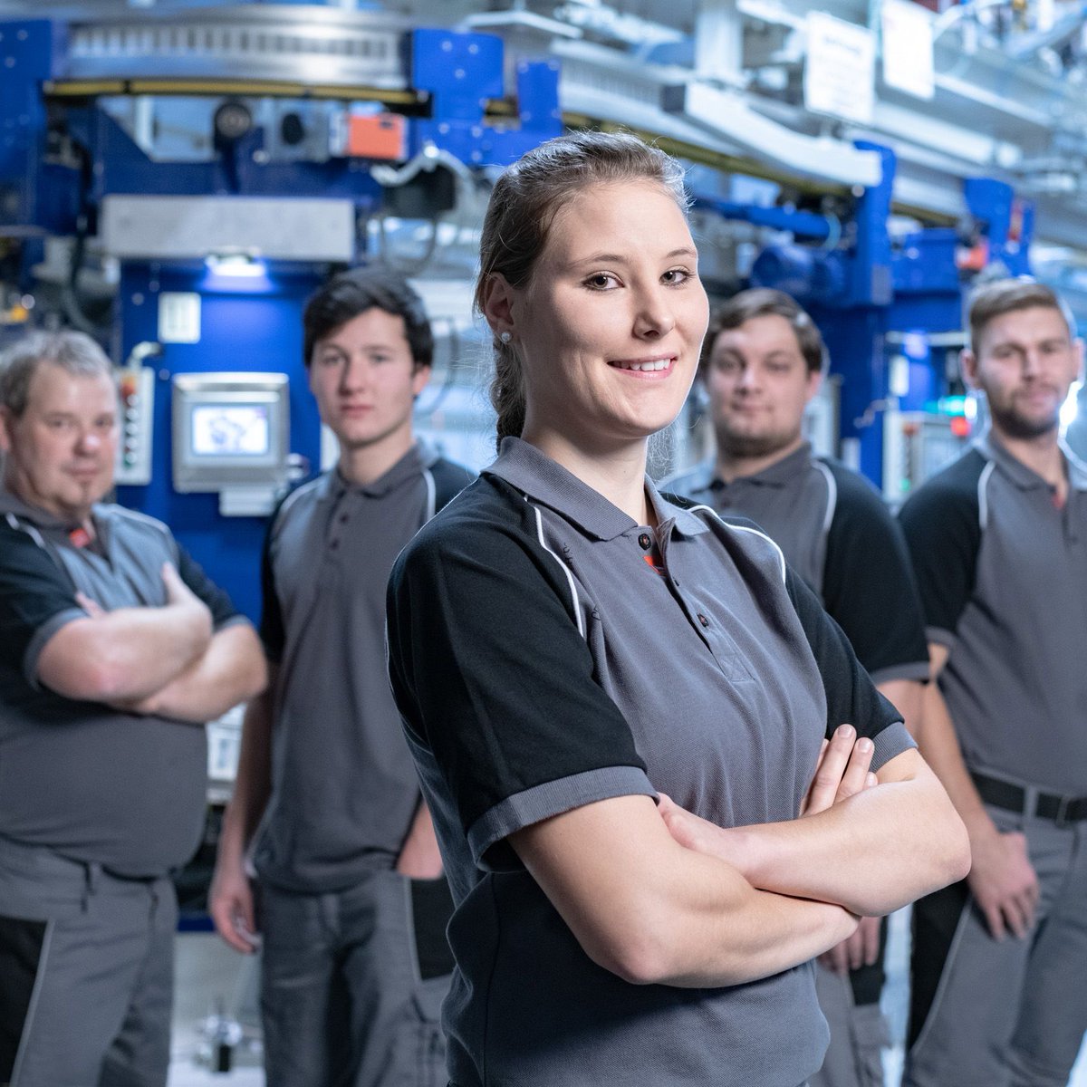 Unser Antrieb seit 1880 - Unsere Mitarbeiter. 
#Azubi gesucht: Jetzt für eine #Ausbildung bei #Hatz bewerben. #motoren #komponenten #diesel #lehre #beruf #berufsschule #berufsausbildung #niederbayern #Wirtschaft #passau #ruhstorf
buff.ly/37pKrcW