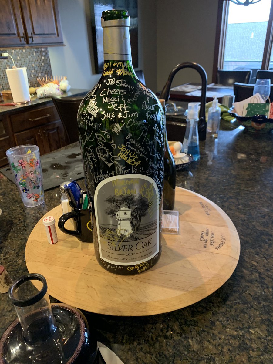 chadsc95's tweet photo. Perfect day to open up our wedding guest book. #tdcbs @SilverOak #hellyeah!! https://t.co/esSY6i4mRe