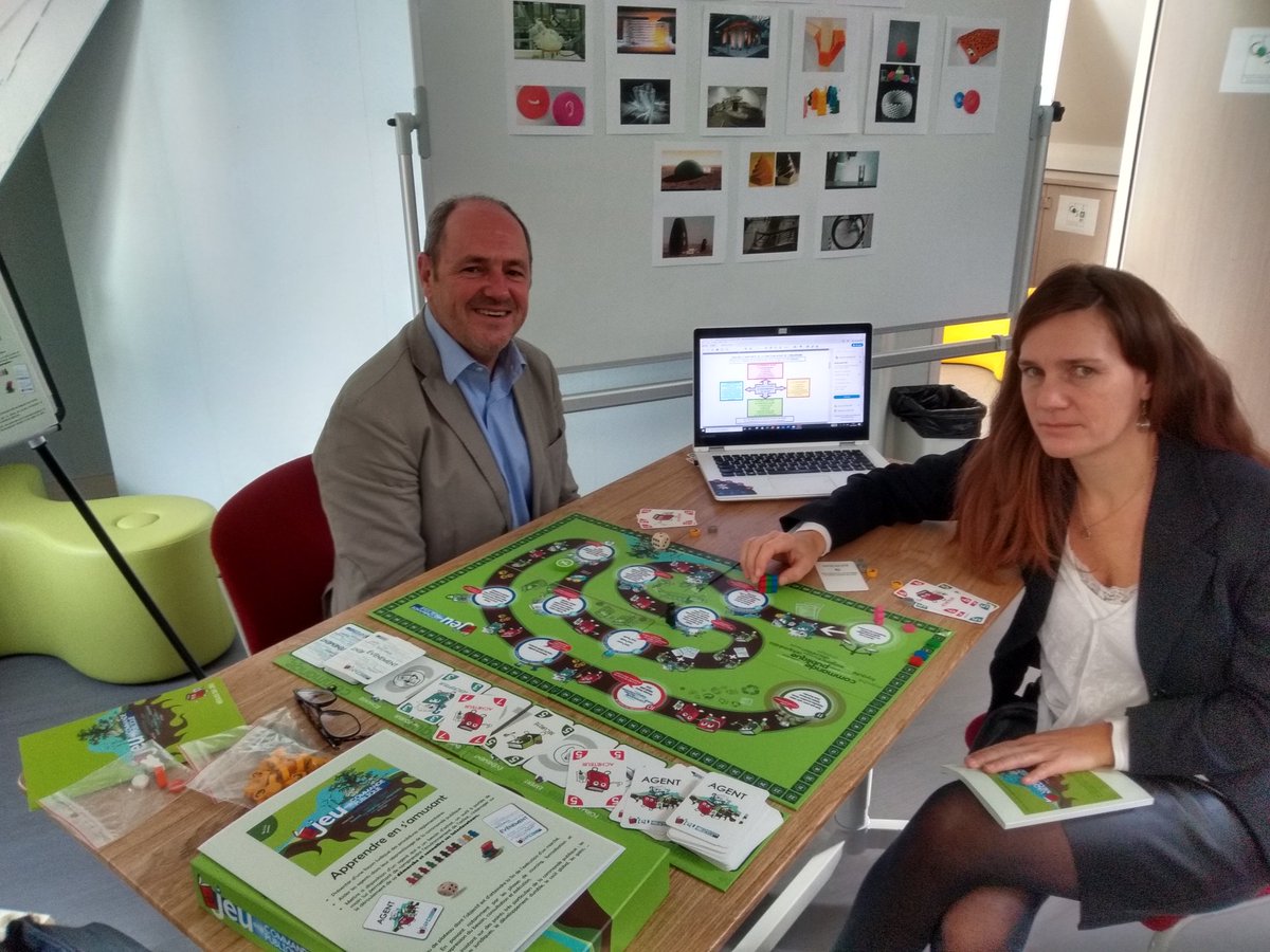 JeuAchat's tweet photo. Merci à l'équipe de la préfecture de Vendée de nous avoir ouverte ses portes #InnovationPublique ; A suivre la mise en place des plateformes régionales d'achat #dae #PFRA https://t.co/X3kMM3vLsU