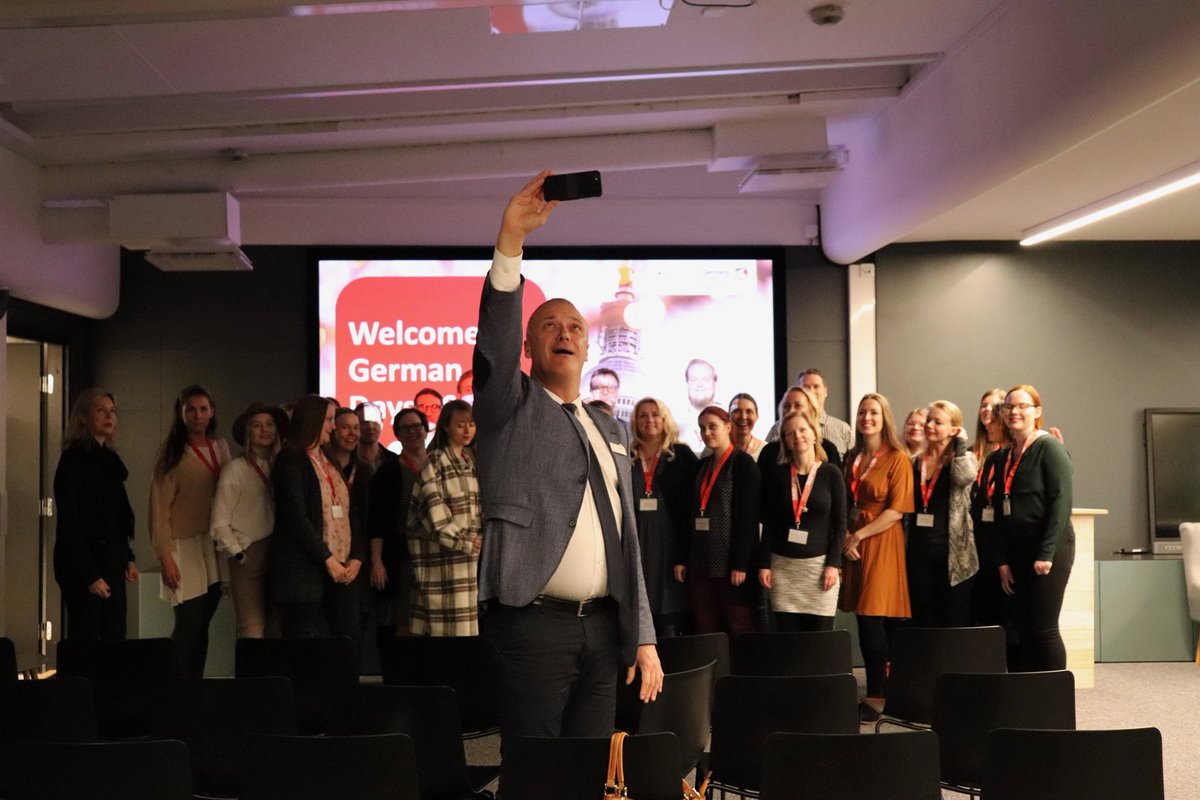 gntblive's tweet photo. Hello from Finland! ๐ซ๐ฎ Auch dieses Jahr war wieder viel los bei den #GermanDays 2019. Gemeinsam mit unseren Partnern @visitberlin und Hannover Tourismus haben wir mit der finnischen Reisebranche diskutiert, informiert und uns gegenseitig ausgetauscht. 1/3 https://t.co/Mcus3opuY3