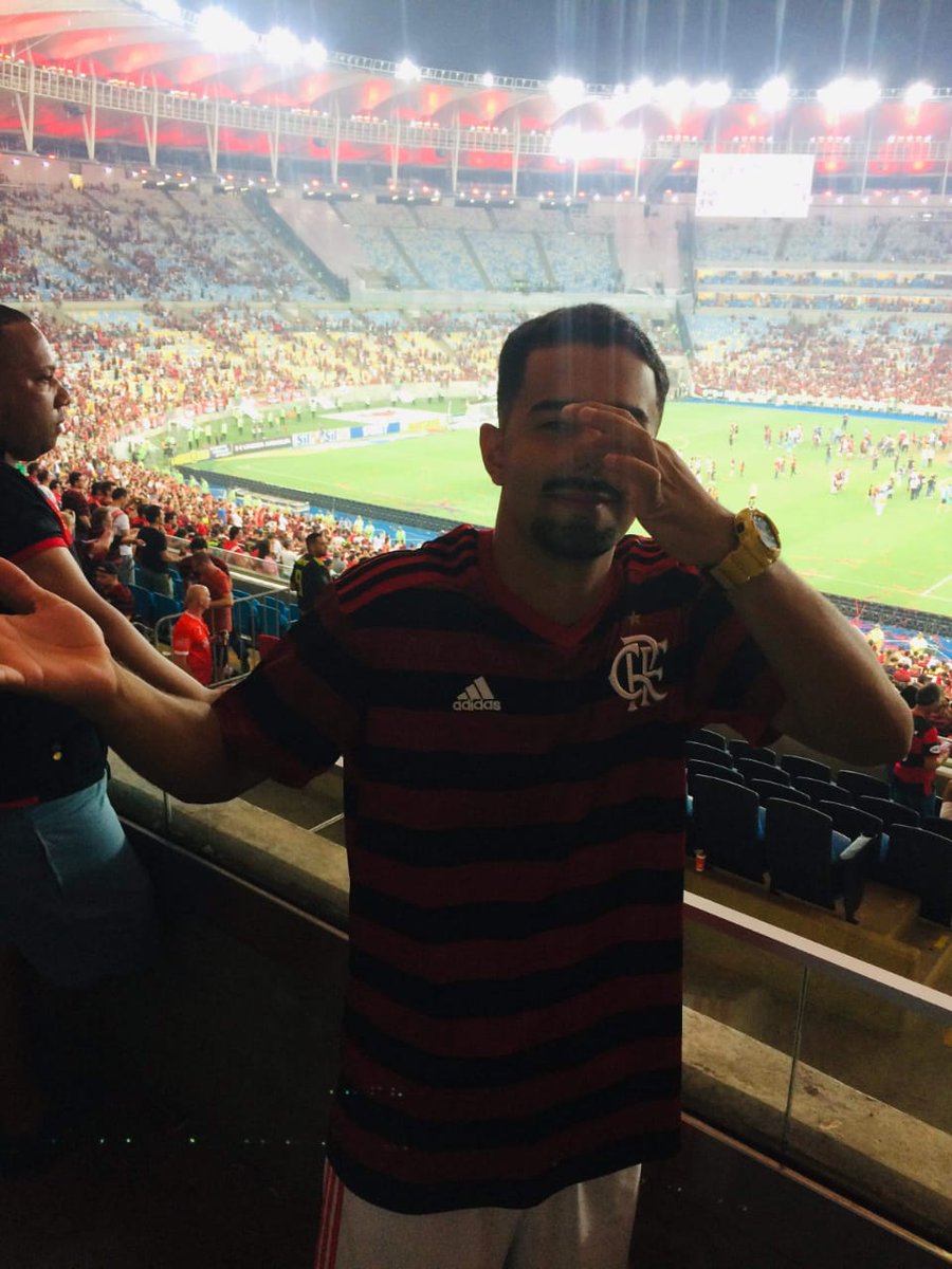 lipe_rebeque's tweet image. Tão sentindo o cheirinho de tríplice coroa? rs. Me leva nesse mar de amor 🎶

Obrigado pela moral de me levar pra festa, @multimarcas! 
#Timemultimarcas