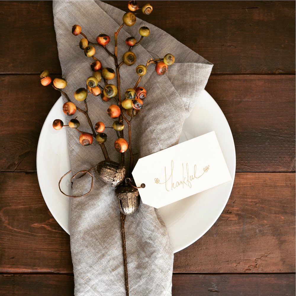 ardesigns2019's tweet photo. T H A N K F U L can’t even capture the entirety. 
✨I am just truly B L E S S E D.

#Family #Friends #Thanksgiving #Blessed https://t.co/ufL8cI0tKr