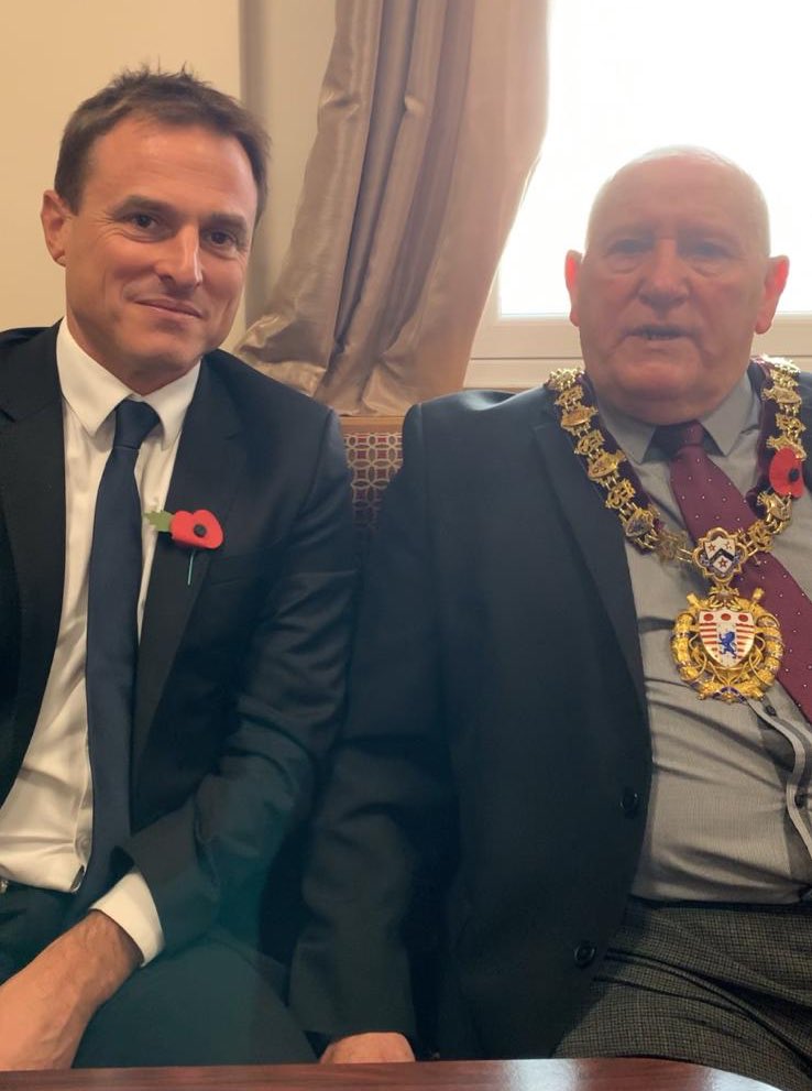 PaulWilliamsLAB's tweet photo. I’ve won the backing of the Greens and the @TIAThornaby Mayor, have support from Ingleby Barwick independents and have a recommendation from my LibDem opponent.

I’m building a broad coalition of support. I’m honoured that so many are able to trust me if I win again. #ge19 https://t.co/2PQdOjHqNz