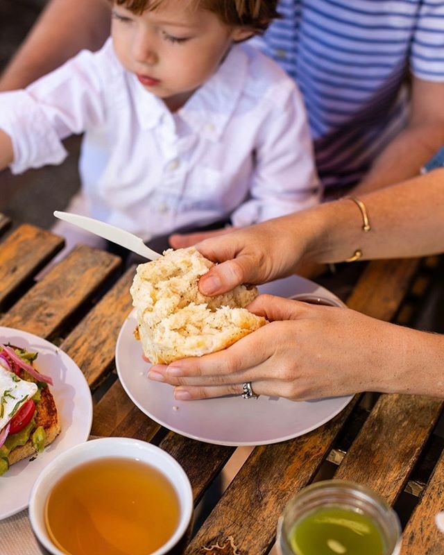 Wishing you all a safe and happy Thanksgiving full of love and good food!
.
We’ll be open bright and early starting at 8am tomorrow with our regular hours ✨ Come kick off the holiday season with us and the rest of the @eastendmkt vendors!
.
PS, THIS … ift.tt/2Dq4F8D