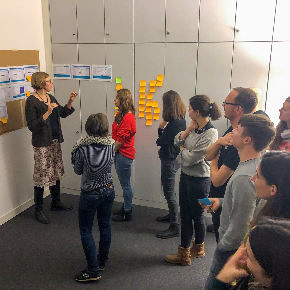EvergreenGmbH's tweet photo. Das gestrige #UX Meetup bei uns war voll gepackt mit viel Feedback, regen Diskussionen und Erfahrungsaustausch. Wir bedanken uns bei Allen, die dabei waren und uns mit ihren Anregungen und Tipps wieder ein Stück weiter gebracht haben! #startupleipzig https://t.co/ULYLnmo9ug