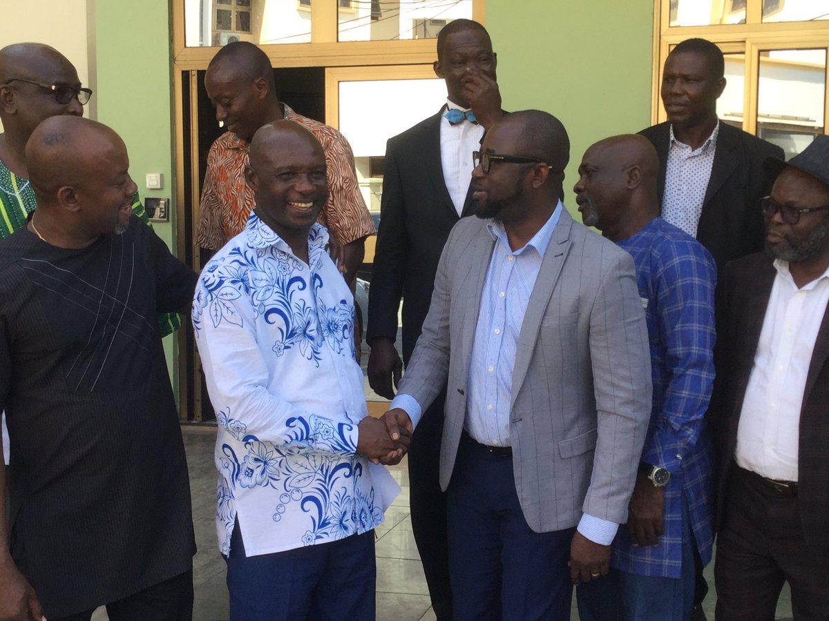 ghanafaofficial's tweet photo. It was a fruitful meeting which the GFA shared with RAG its vision of restoring integrity and confidence in refereeing in the country. Many issues of concern, including the development and welfare of referees were discussed. https://t.co/N04RwWzedM