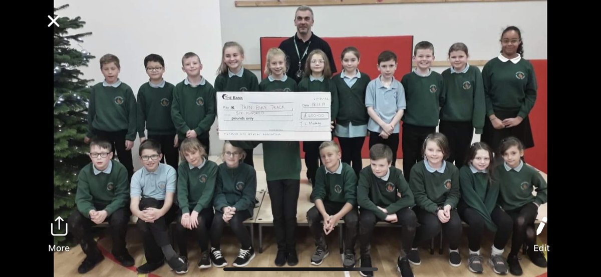 Jane Mackay tweet media