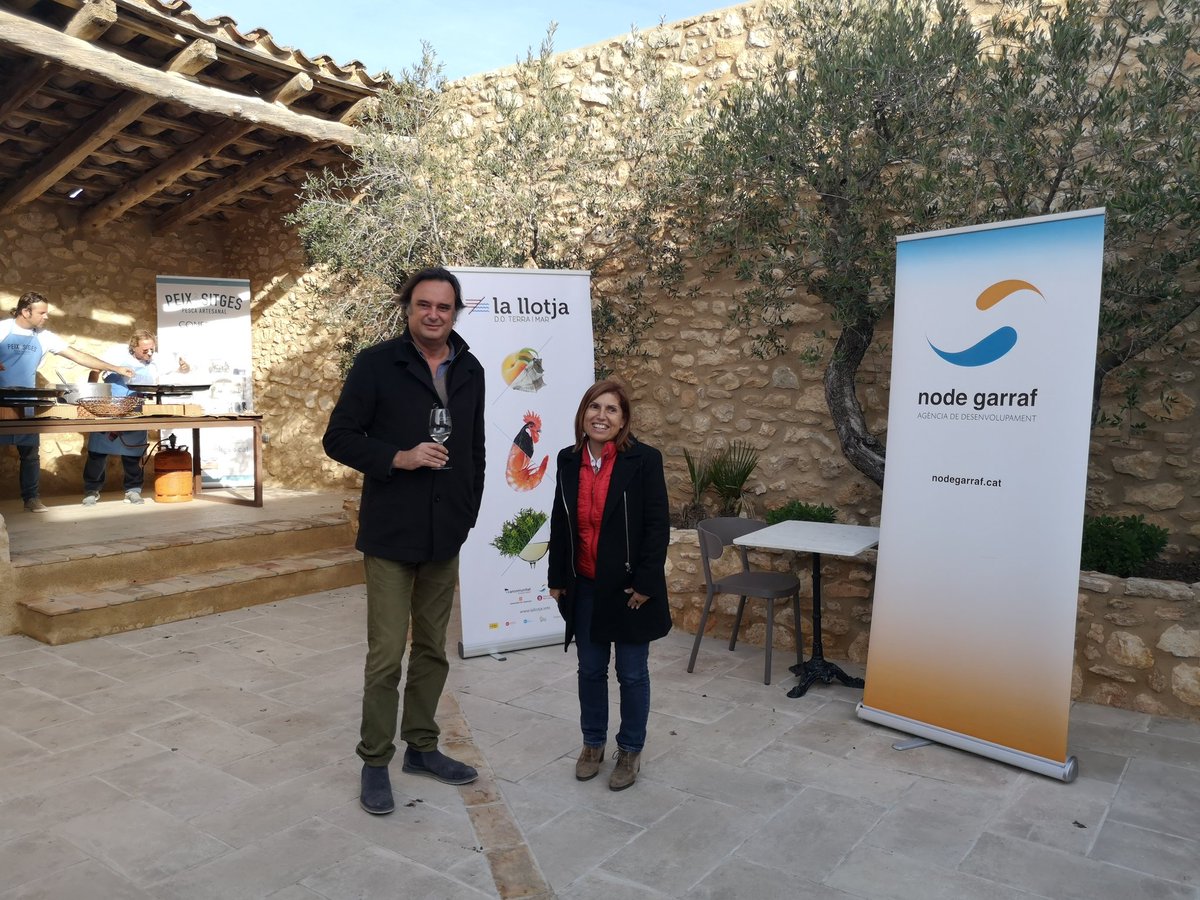 laLlotjaDO's tweet photo. Ranxo mariner entre vinyes #lallotjadomariterra elaborat amb la saviesa i els costums dels pescadors enmig d'un entorn excepcional  com és el nostre paisatge vitícola.  
Agraïment a @FViladellops  la #ConfrariaPescadorsSitges i l'Escola d'Hostaleria de Sitges @iesjrbenapres https://t.co/LkNuOuIpgg