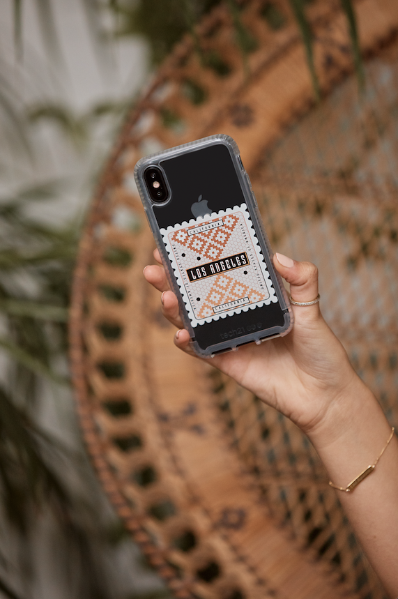 Tech21Official's tweet photo. Introducing: tech21 x #EmilyCanham!
Great news for our UK friends - Emily’s 11 unique designs are available now on our Custom Library for Apple, Samsung and Pixel devices. Head to our website now to enjoy 30% off with our site wide #BlackFriday sale! https://t.co/LZqT00h0no https://t.co/k81jiI0UXM