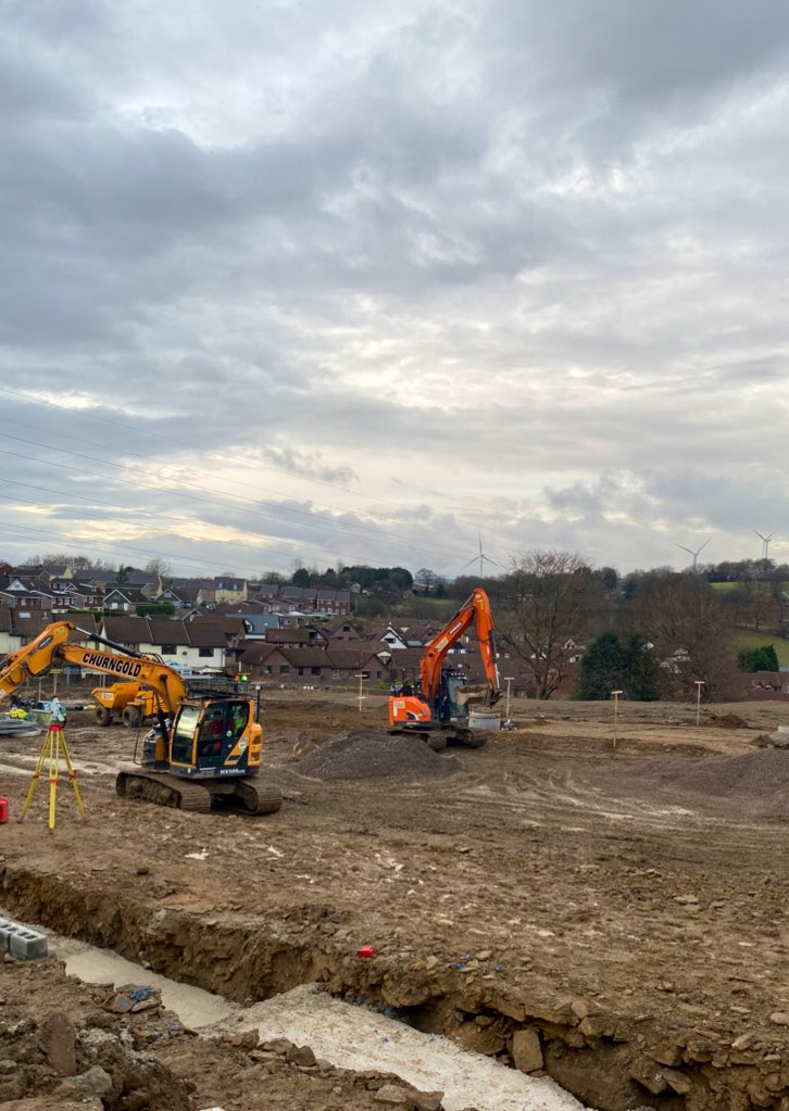 My absolute favourite part of the job - ankle deep in mud!👷🏻‍♀️                                                Great to see the foundations going in under the watchful eye of <a href="/alm_vince/">Vince Alm</a> There’ll be houses here before we know it! 🏡🏡🏡