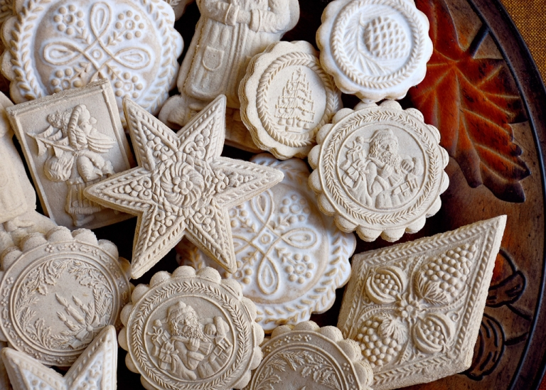 Originating in 14th century Swabia, the Springerle is also a biscuit no commonly associated with Christmas it is made from egg whites, flour, harsthorn salt and aniseed. The hartshorn salt causes the dough to rise to almost double it's size. Springerle are not made with cutters