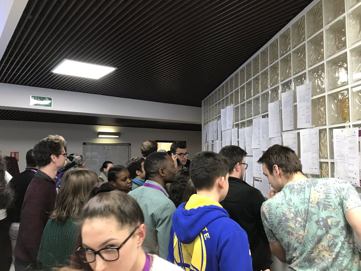 IAEMetz's tweet photo. #48H2019 Les étudiants du 48h00 partagent leurs idées 💡 @ENSGSI @Univ_Lorraine https://t.co/V7e660StE7